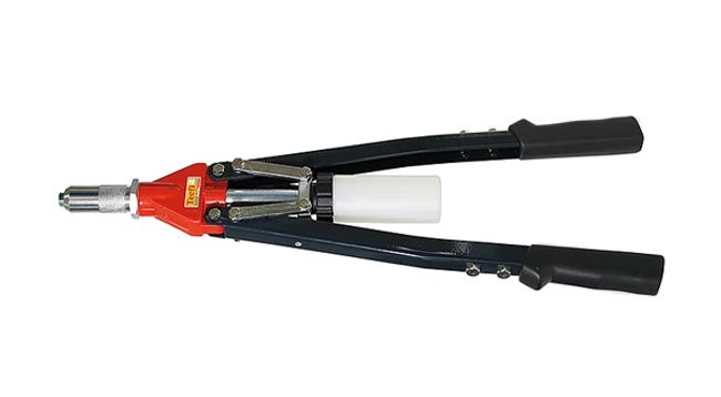 Rivettatrice manuale alte prestazioni TECFI Mod.YG01 