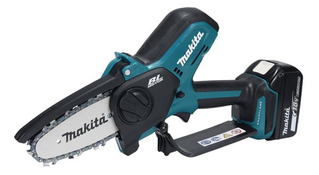 Potatore a catena mm.100 a batteria 18V Mod.DUC101RF1J IN VALIGETTA