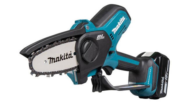 Potatore a catena mm.100 a batteria 18V Mod.DUC101RF1J IN VALIGETTA