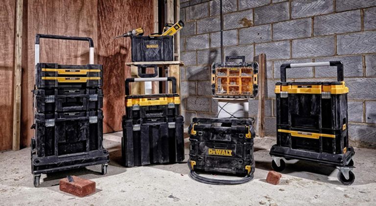 Trolley DeWalt TSTAK™ con 4 ruote Mod.DWST1-71196 
