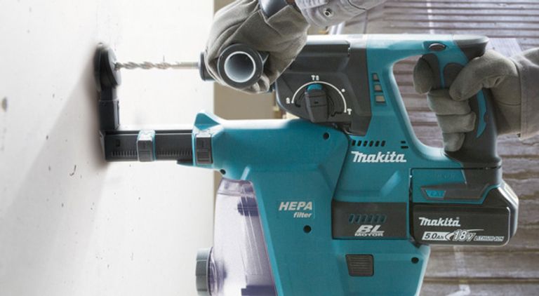 Tassellatore SDS-PLUS a batteria da 18V Mod.DHR243ZJ IN VALIGETTA