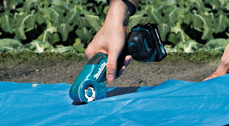 Cesoia a batteria 12V MAKITA Mod.CP100DSA1J IN VALIGETTA